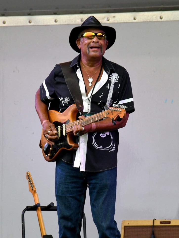 Roger Montgmery *Blues*